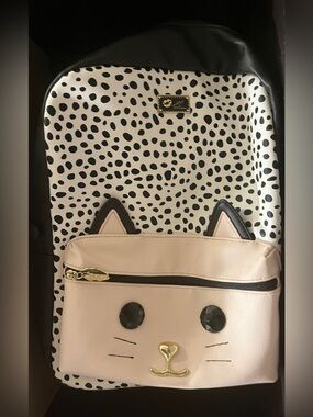 Betsey Johnson Cat Leopard Backpack Adorable!